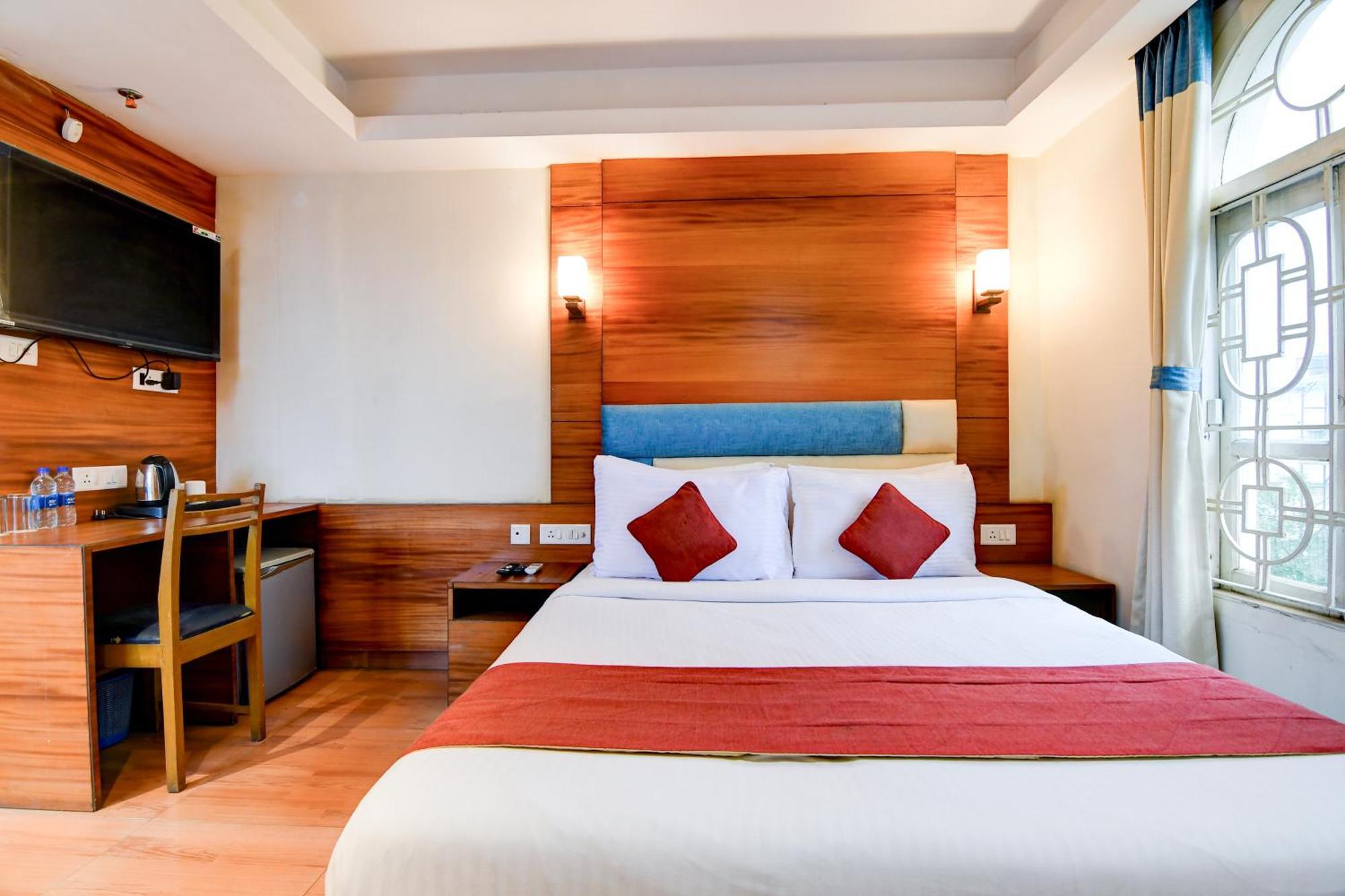 Hotel King'S Crown Kalkuta Zewnętrze zdjęcie