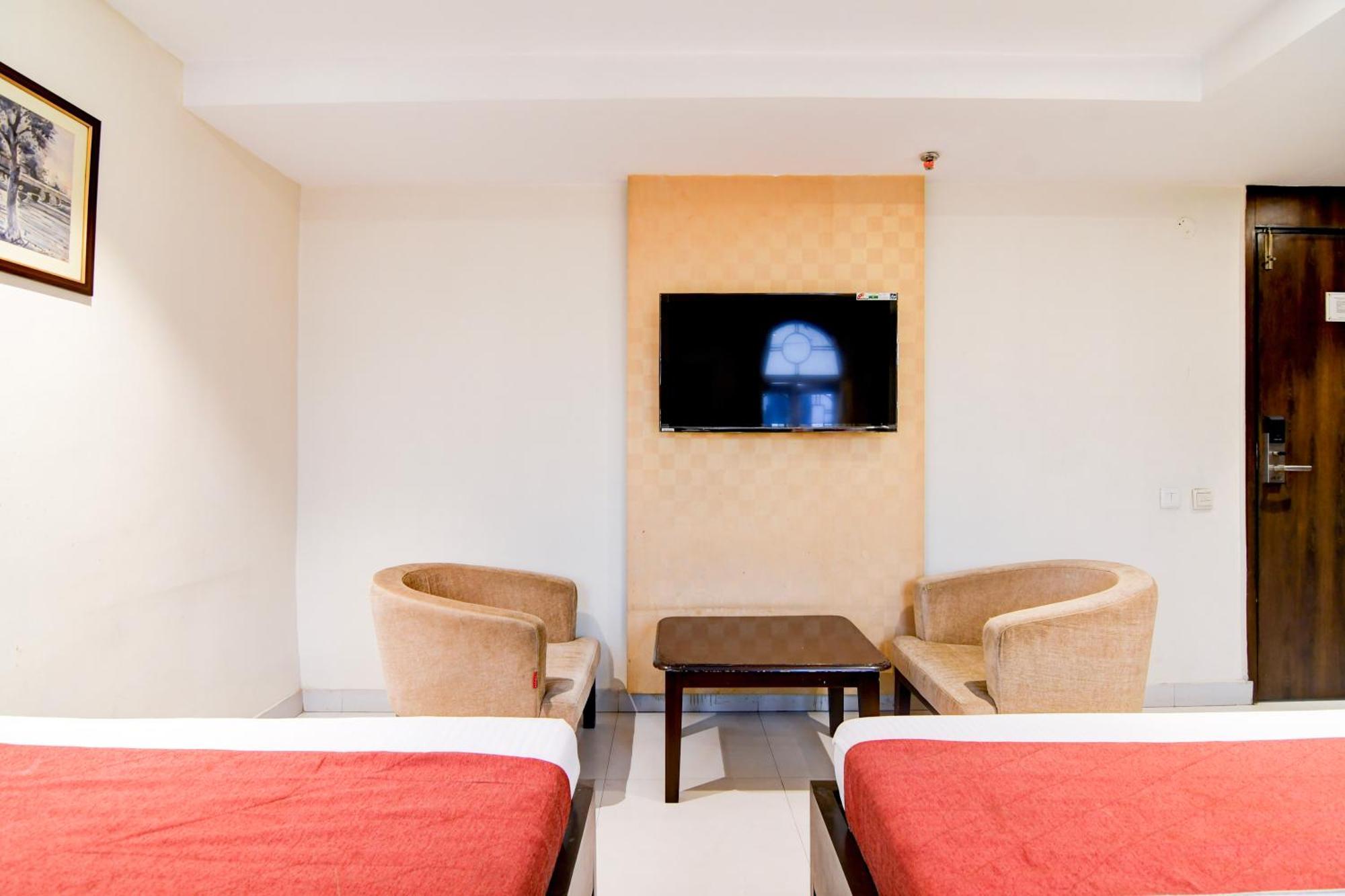 Hotel King'S Crown Kalkuta Zewnętrze zdjęcie